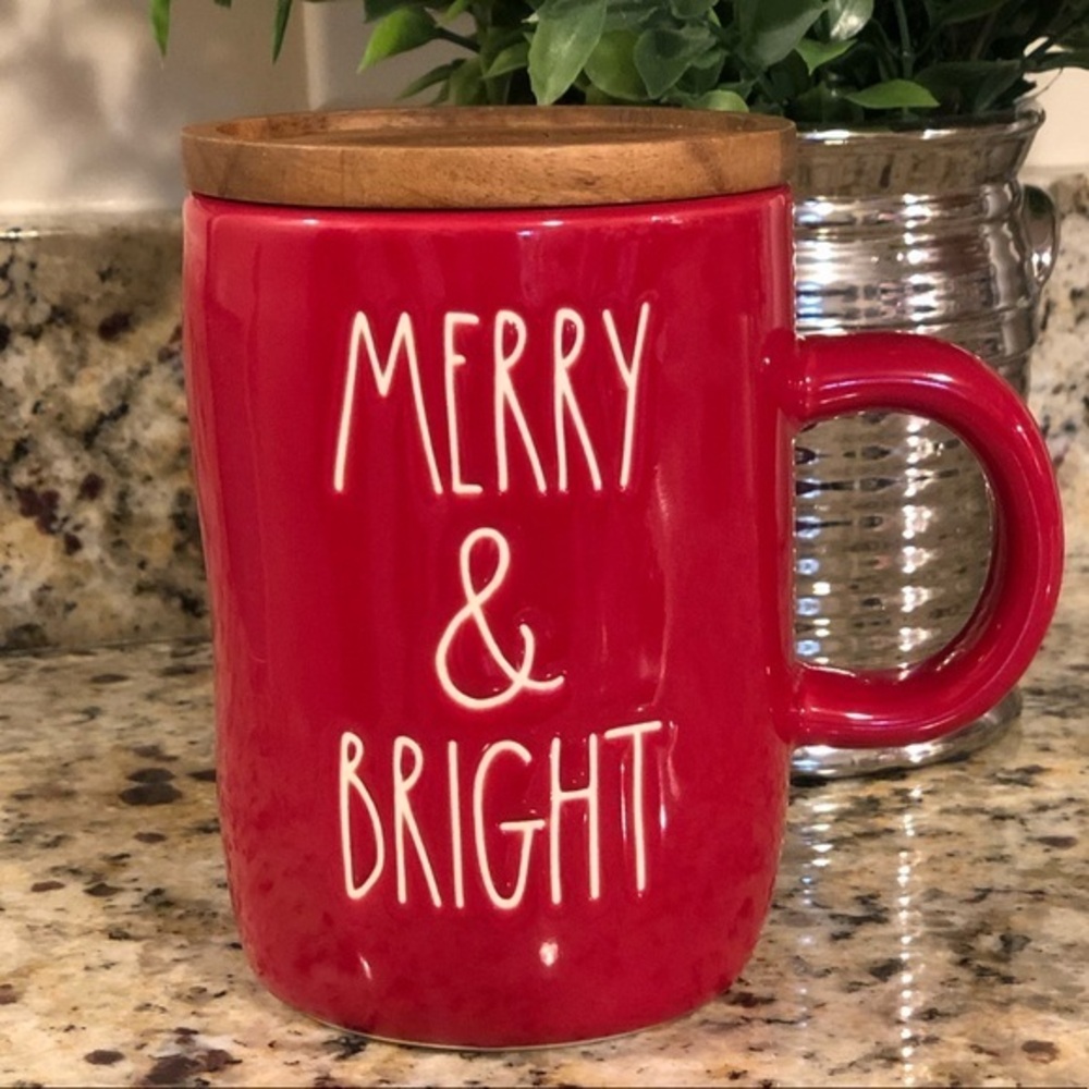 Rae Dunn Christmas MERRY & BRIGHT Large Mug With Wooden Lid / Coaster